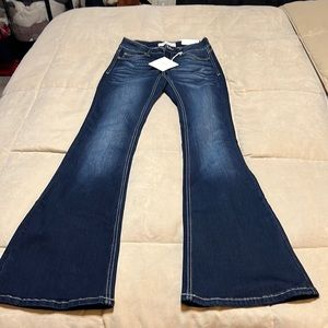 Beautiful pair of Kancans.